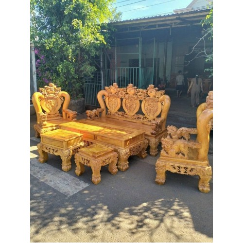 Bộ bàn ghế gỗ giá rẻ nhất hiện nay